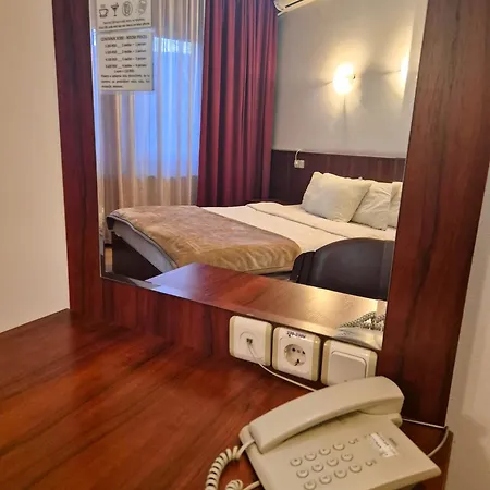 Aparthotel Oxa *