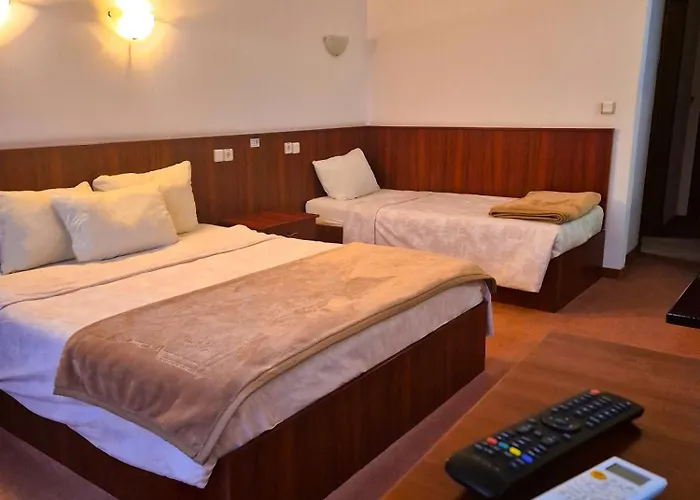 Oxa アパートホテル ノヴィ・パザル